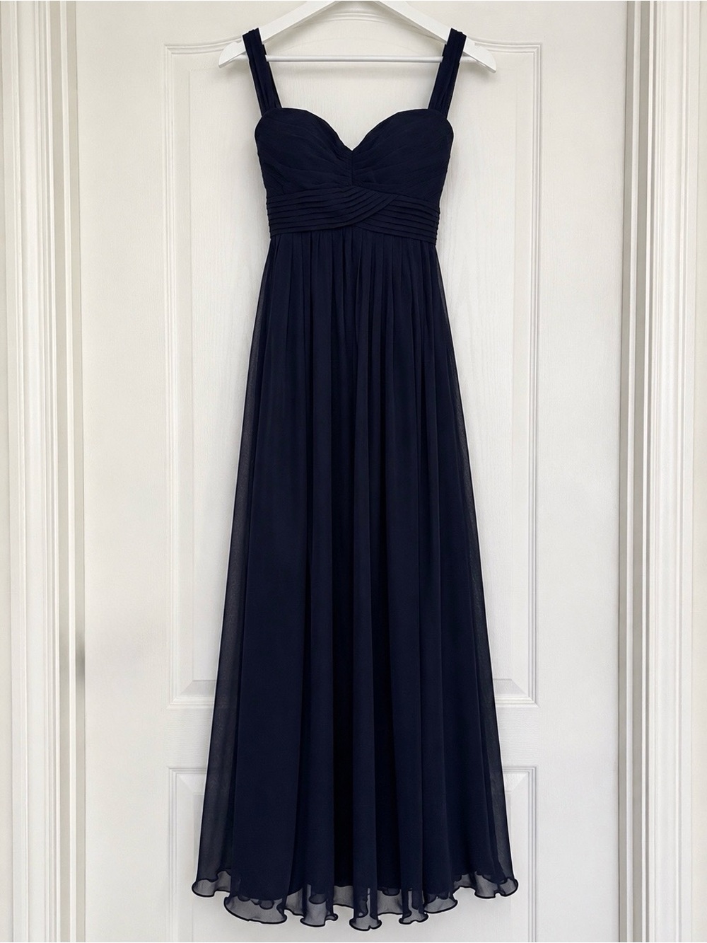 Lulu's Navy Sleeveless Chiffon Maxi Dress with Sweetheart Neckline
